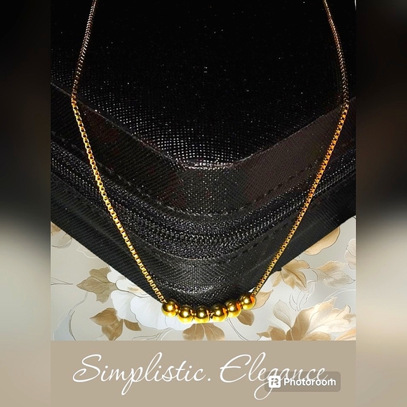 14K Gold Plated Stainless Steel Gold Ball Pendant Box Chain Necklace 17.3 Inches - Picture 2 of 3